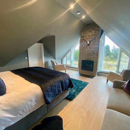 The Lodge At Muir Estate Thornhill  エクステリア 写真