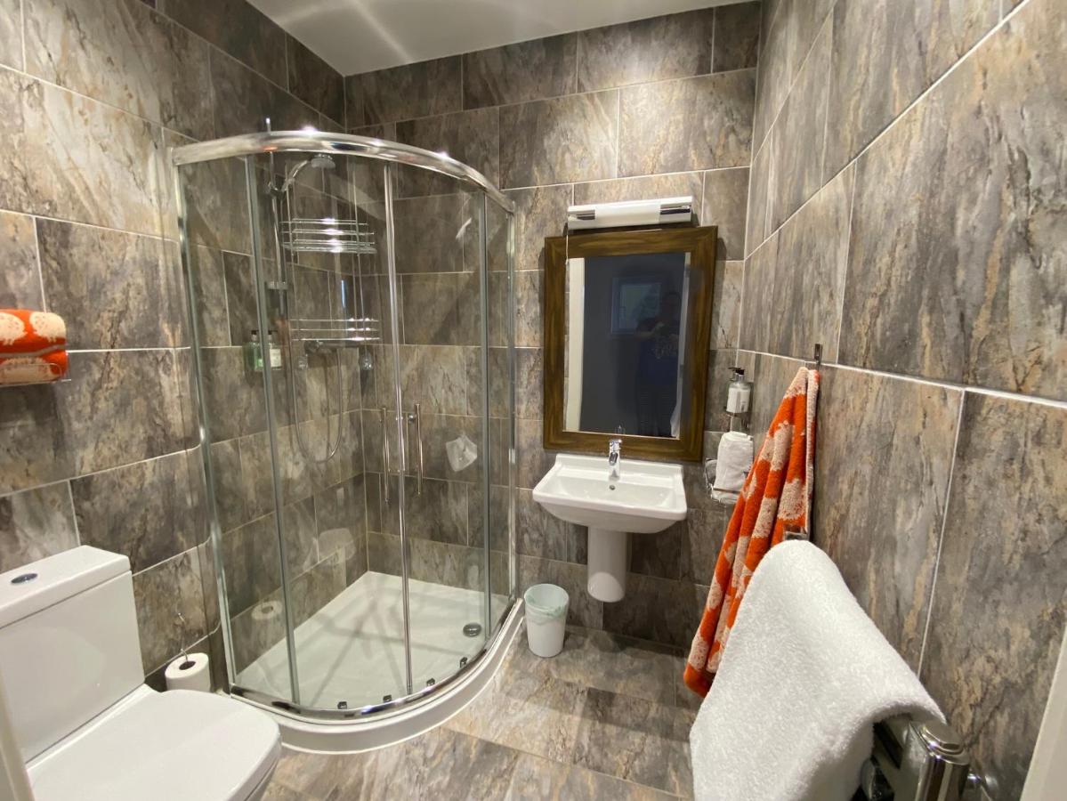 The Lodge At Muir Estate Thornhill  エクステリア 写真